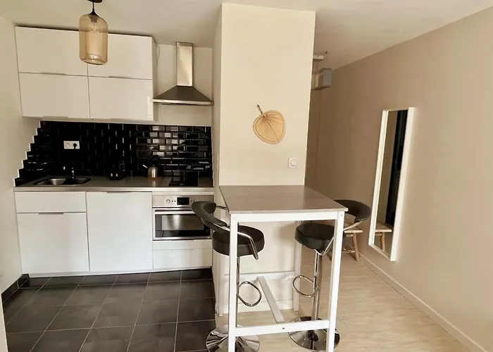 La De L'hyper Centre *